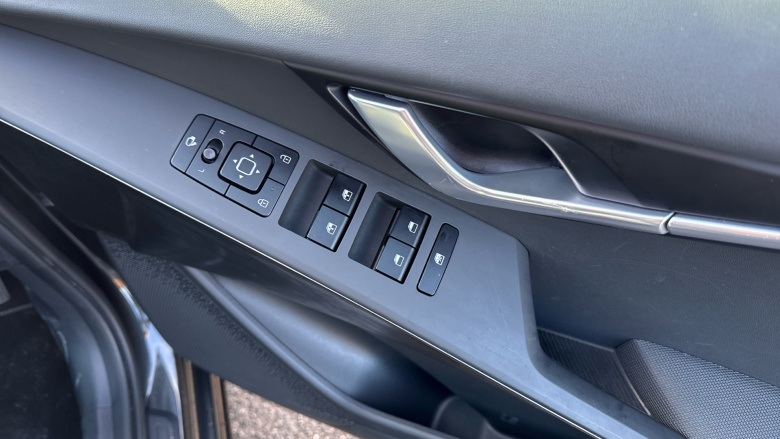 Kia Niro 1.6 GDi Hybrid 3 5dr DCT Hybrid Estate